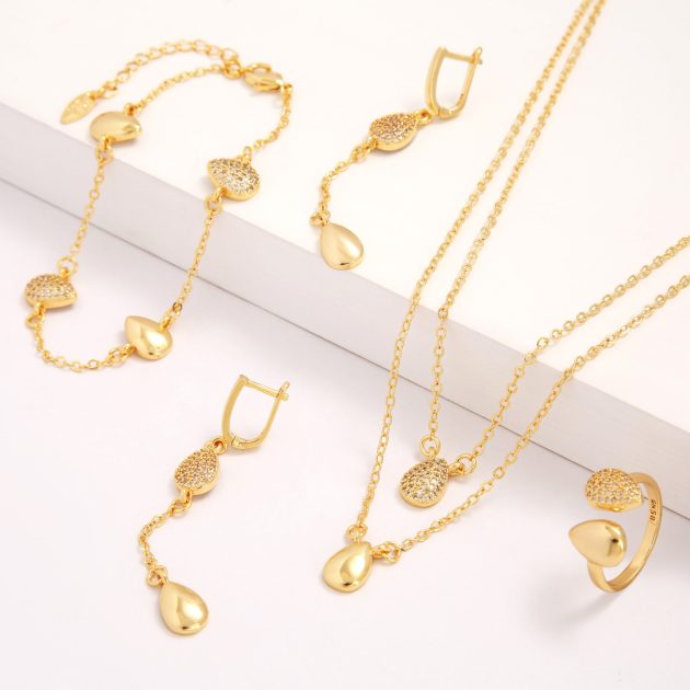 Parure 4 Pièces - Plaqué Or G881