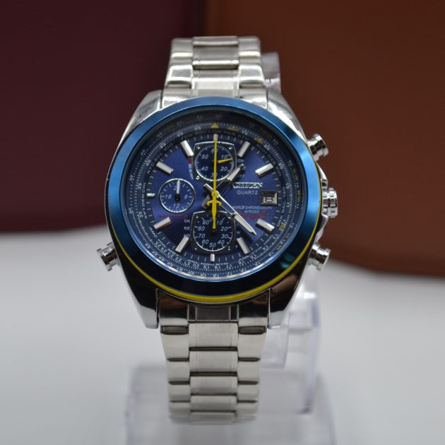 Montre CZ - Chronographe bracelet en acier CZ05B