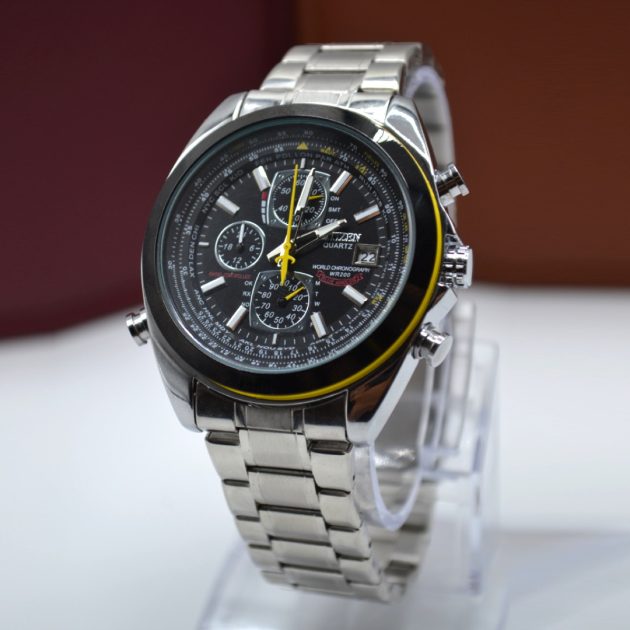 Montre CZ - Chronographe bracelet en acier CZ04N