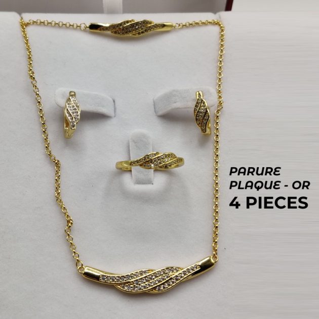 Parure en plaqué or 4 Pièces - P11