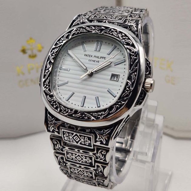 Montre PP - Sculpture en Acier - Argent