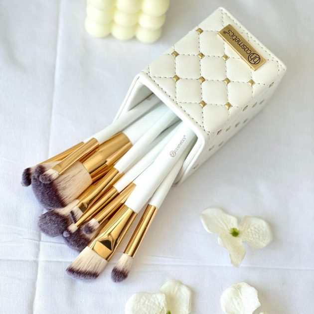 Kit Boitier Maquillage 13 Pcs